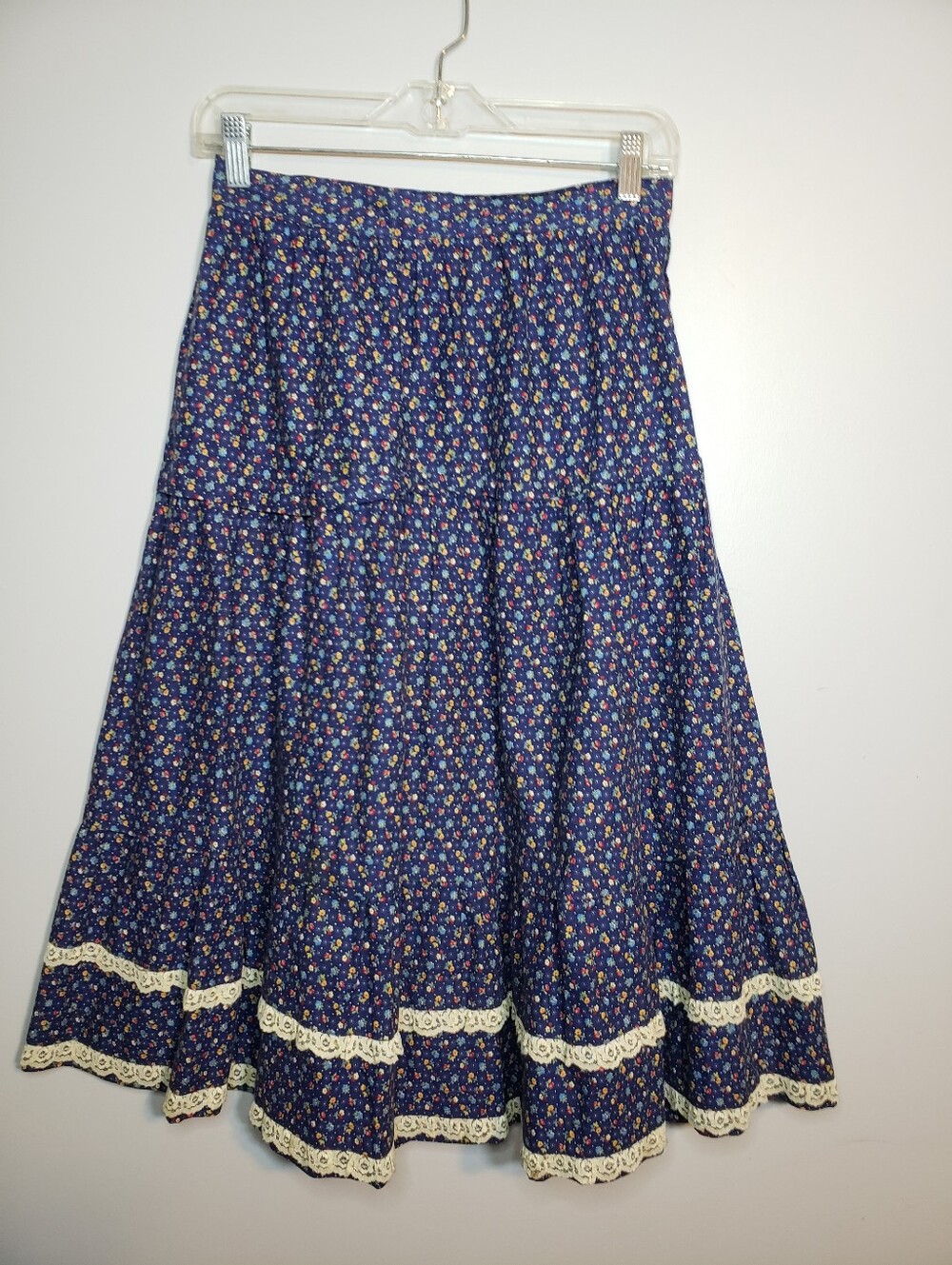 Vintage K.B.Y. California Calico Floral Tiered Midi Skirt 13/14 Lace Trim Cotton